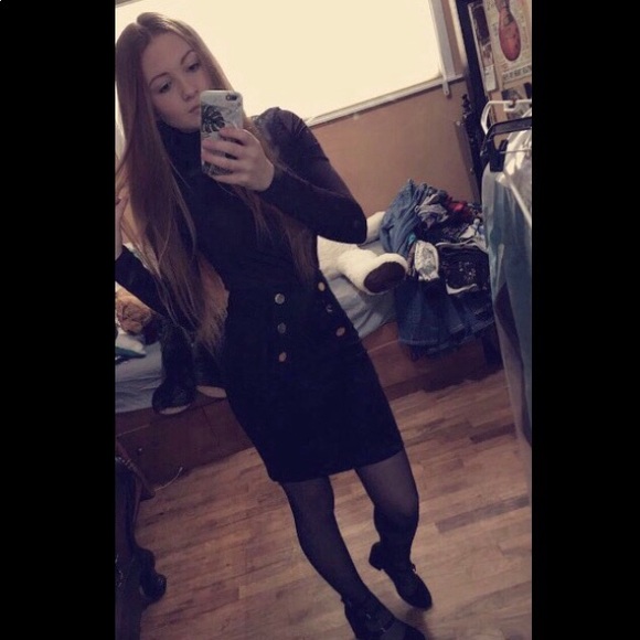 Meet your Posher, Ashley - Picture 1 of 1